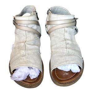 Blowfish Malibu Beauty Hooded Sandal Zinc Dye Wash Buckled Side Zip Women's Sz 8